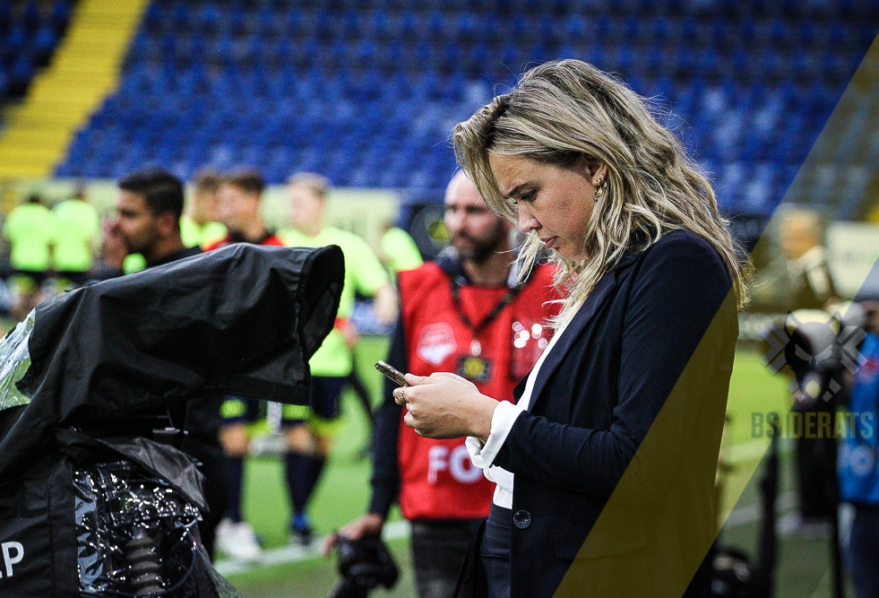 nac helmond sport [5 van 90]